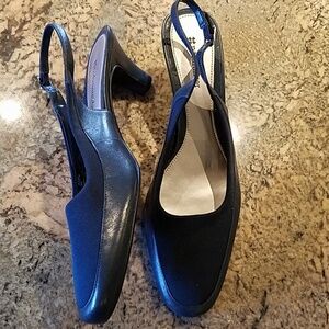 💕Naturalizer* Pumps